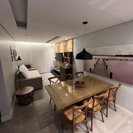 Apartamento Impecavel Completo Proximo A Praia Com Barco Opcional グァルジャー エクステリア 写真