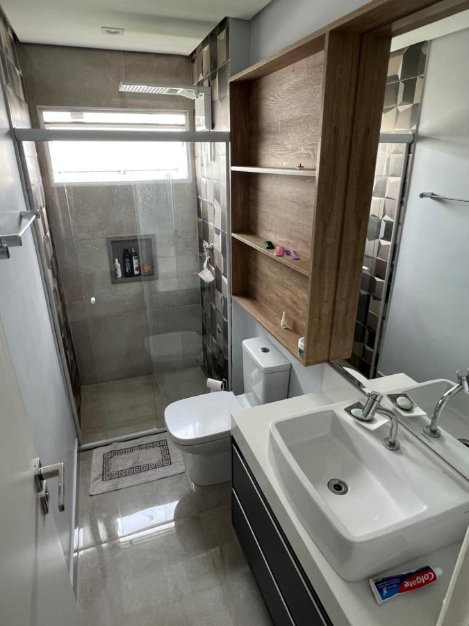 Apartamento Impecavel Completo Proximo A Praia Com Barco Opcional グァルジャー エクステリア 写真