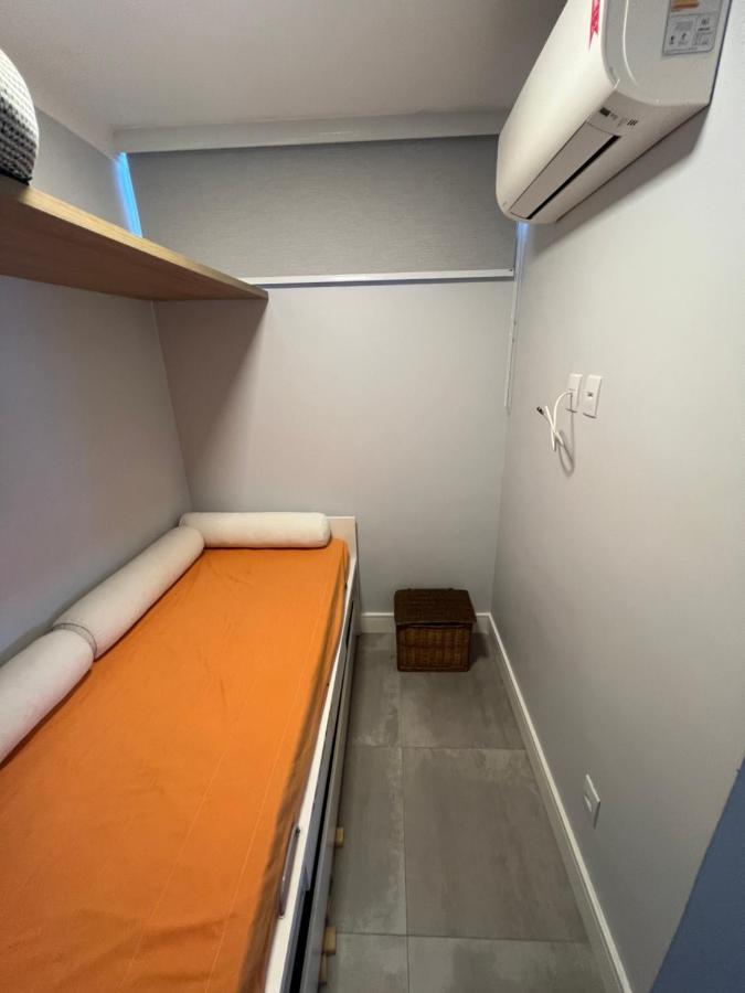 Apartamento Impecavel Completo Proximo A Praia Com Barco Opcional グァルジャー エクステリア 写真